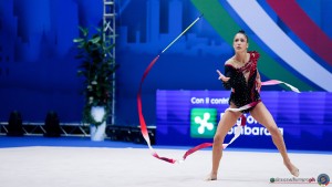 aa q raffaeli sofia ita sfe02099 copia simone ferraro ph